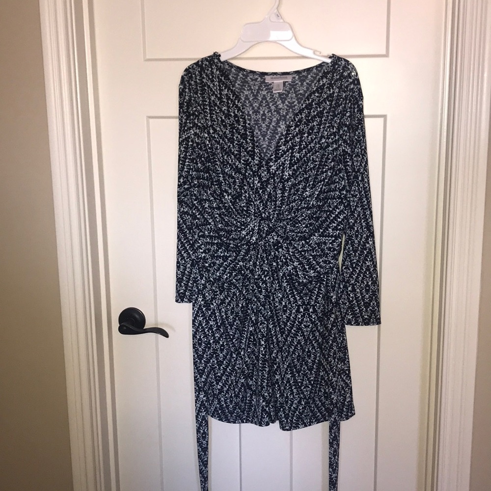 Motherhood Maternity cinched empire waist top